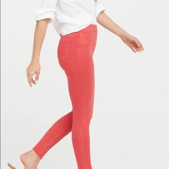 New with tags SPANX JEAN-ISH ANKLE LEGGINGS with Built in Slimming panel. SZ LG - Picture 6 of 14